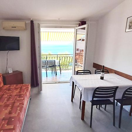 Apartments Jd Tučepi Εξωτερικό φωτογραφία